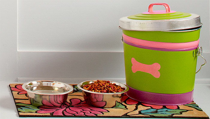 dog food container and bowls
