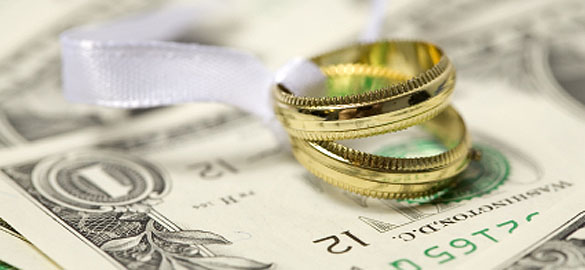wedding rind od dollar bills saving on wedding