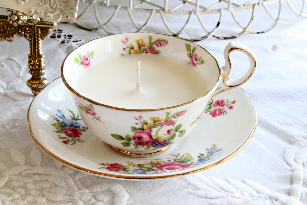 DIY teacup candle wedding gift idea
