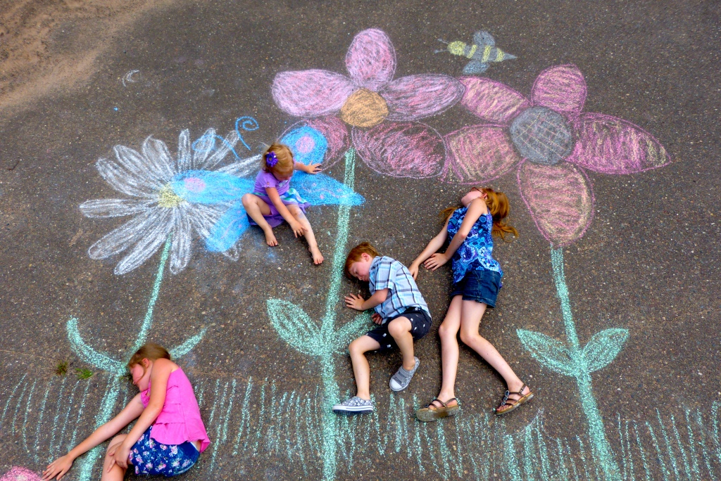 kids on their chalk drawing
