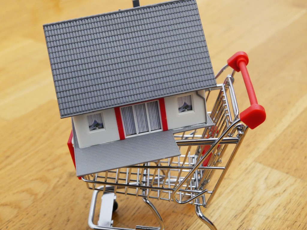 Is it cheaper to buy or build a house | HireRush Blog