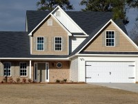 What materials to select for your garage door