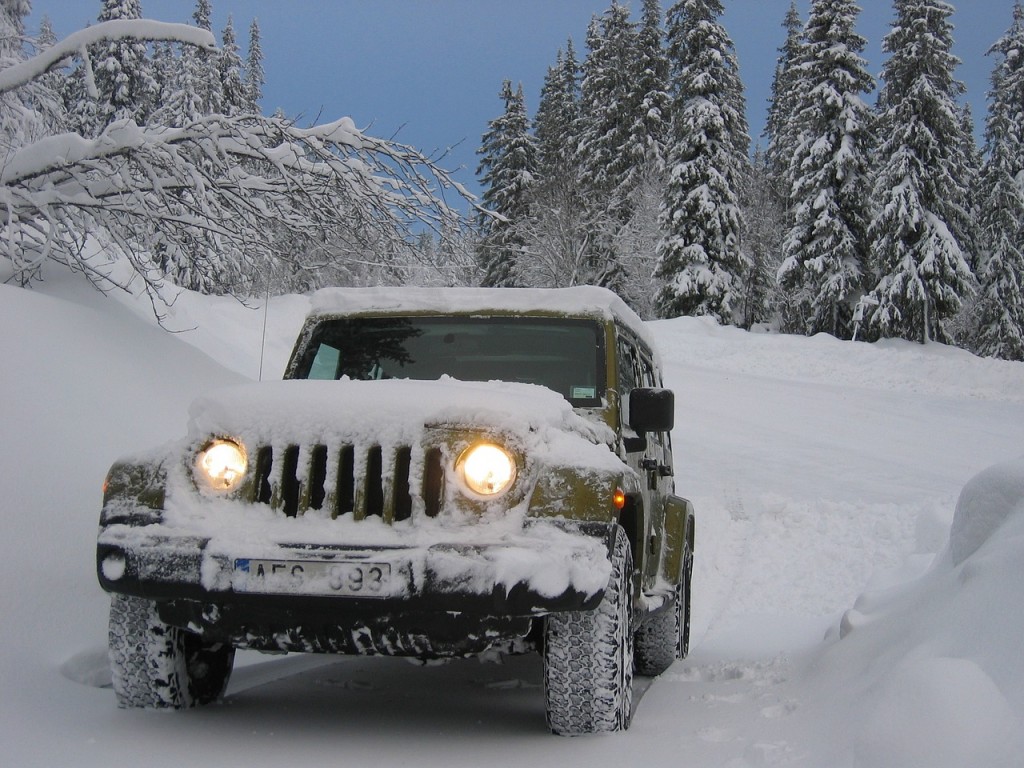 jeep in winter