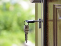 4 smart entry control systems for your home