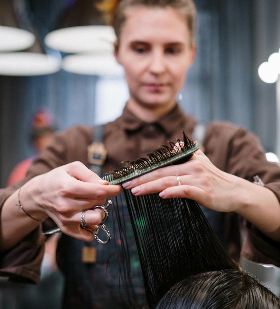 pexels-cottonbro-3993443