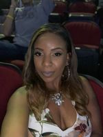 Logo Justina The Stylist