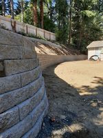 Logo Rolando Landscaping